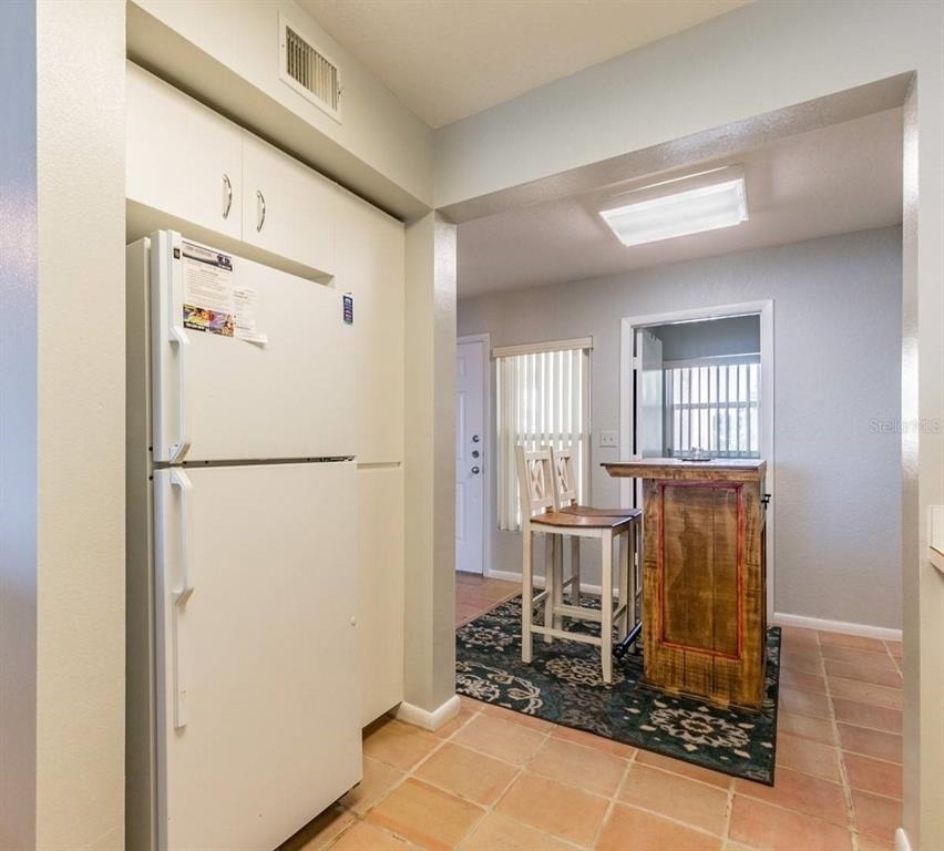 6085 Bahia Del Mar Circle - Photo 3