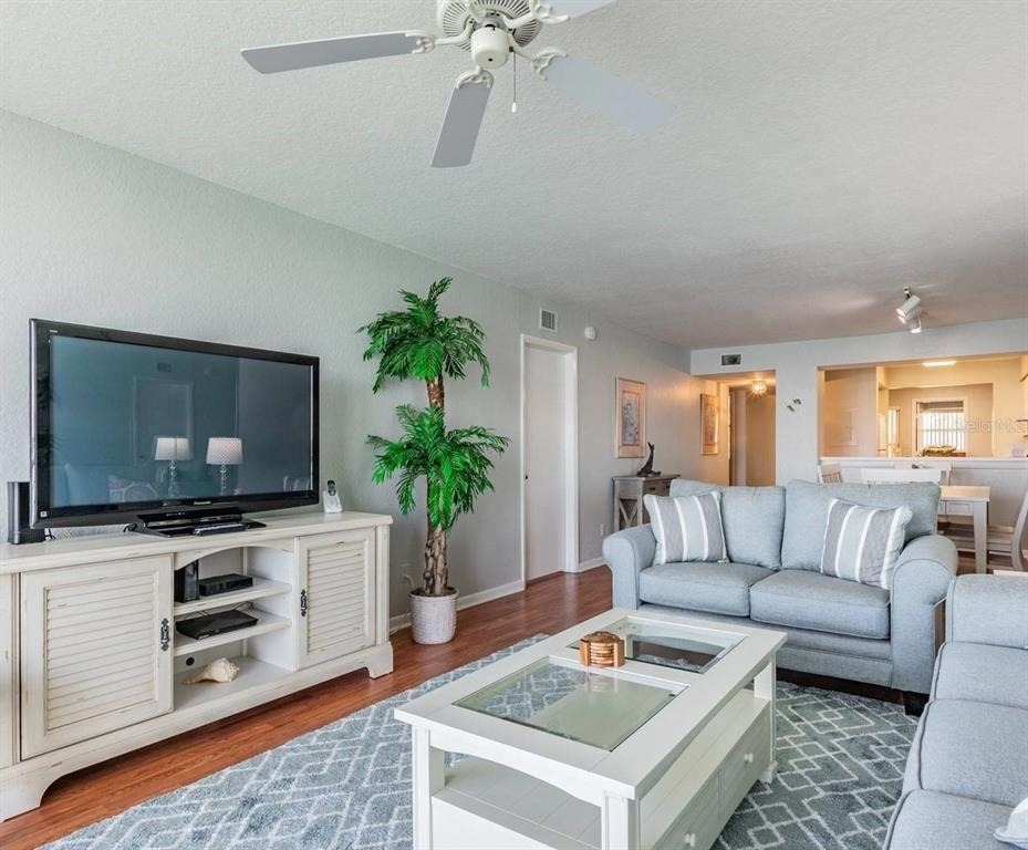 6085 Bahia Del Mar Circle - Photo 11