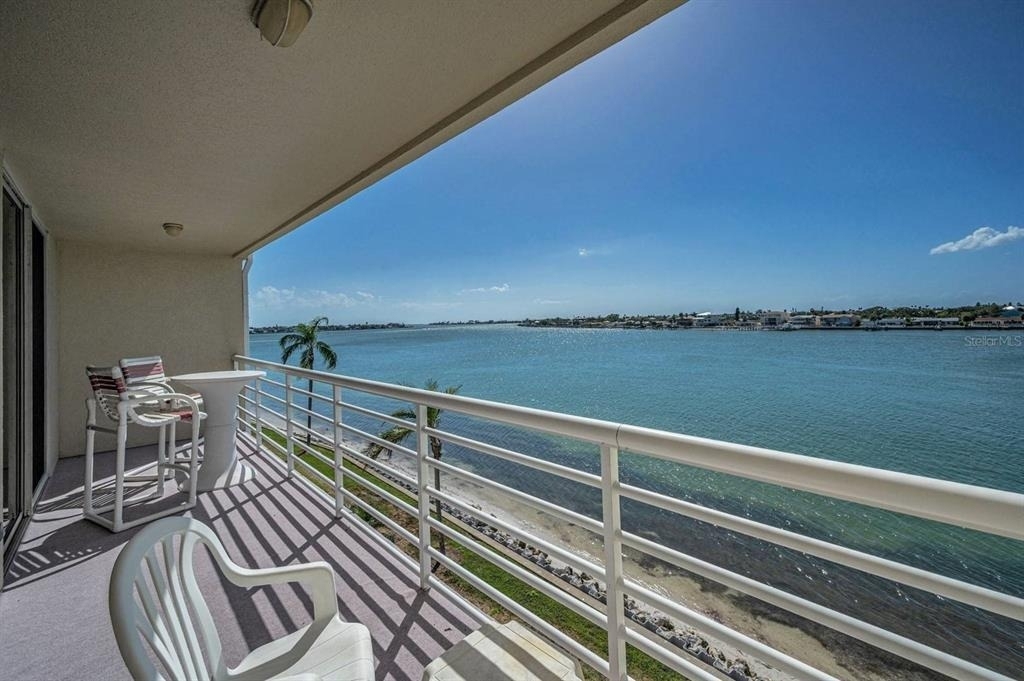 6085 Bahia Del Mar Circle - Photo 0