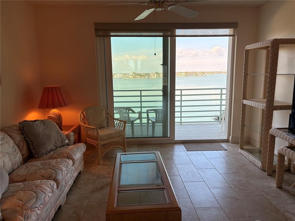 7979 Sailboat Key Boulevard S - Photo 12