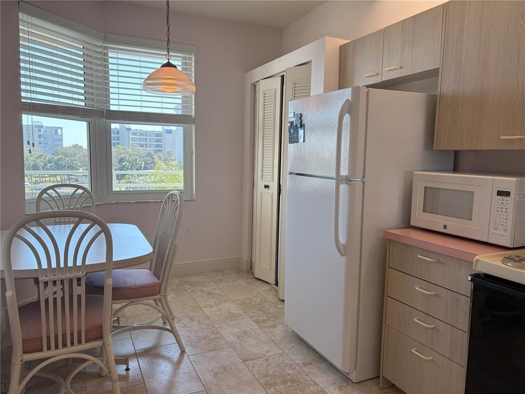 7979 Sailboat Key Boulevard S - Photo 5