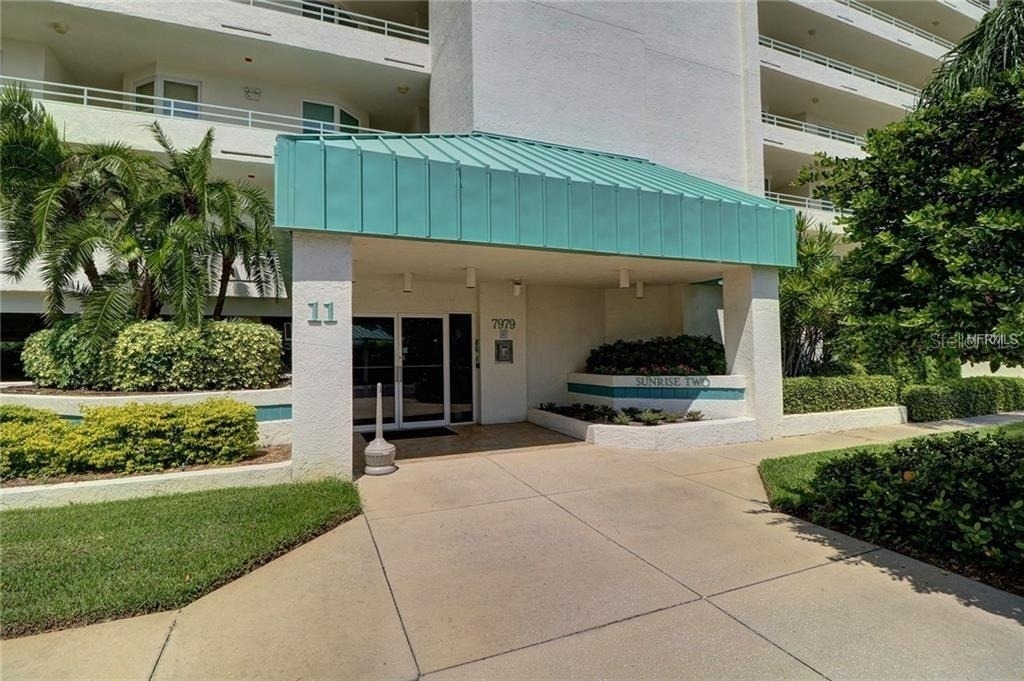 7979 Sailboat Key Boulevard S - Photo 1