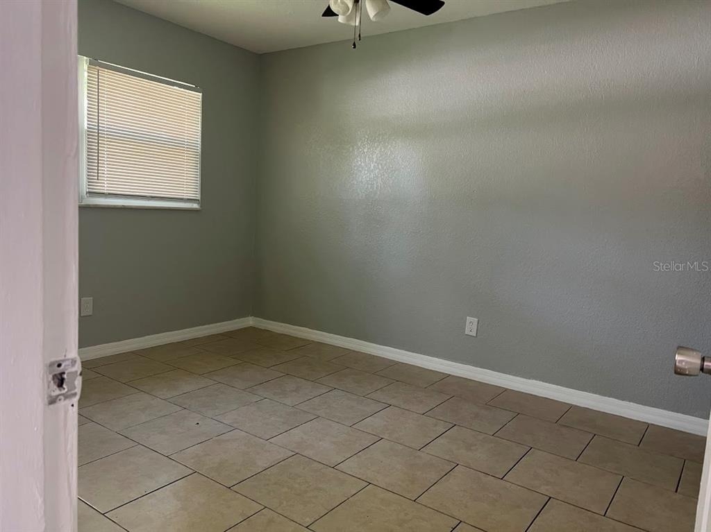 817 Bentley Street - Photo 4