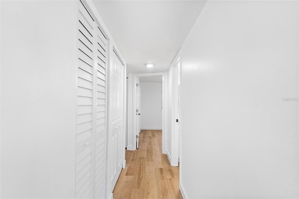 555 62nd Street S - Photo 4