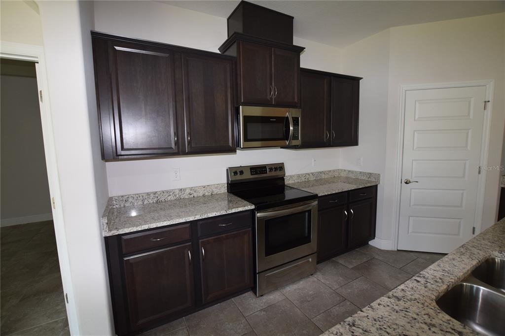 10284 Atwater Bay Drive - Photo 10
