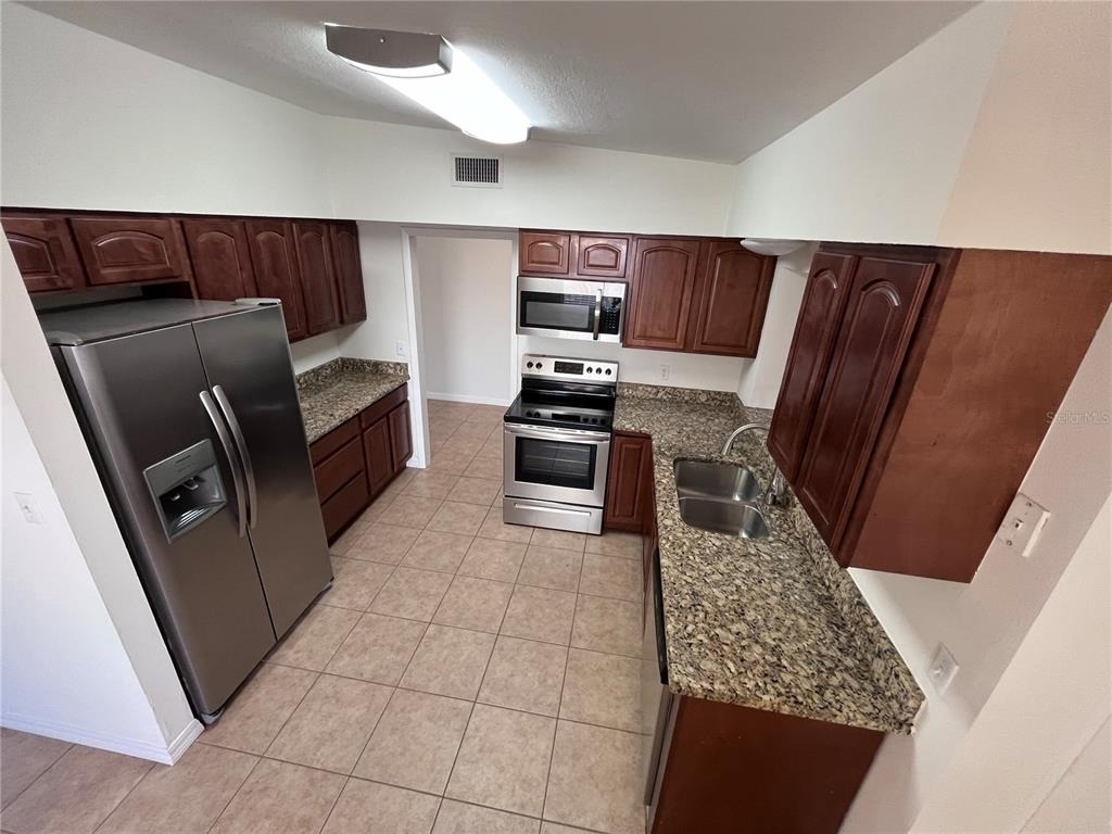 1724 Peruvian Lane - Photo 7