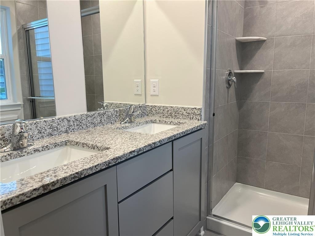 7620 Clayton Avenue - Photo 11