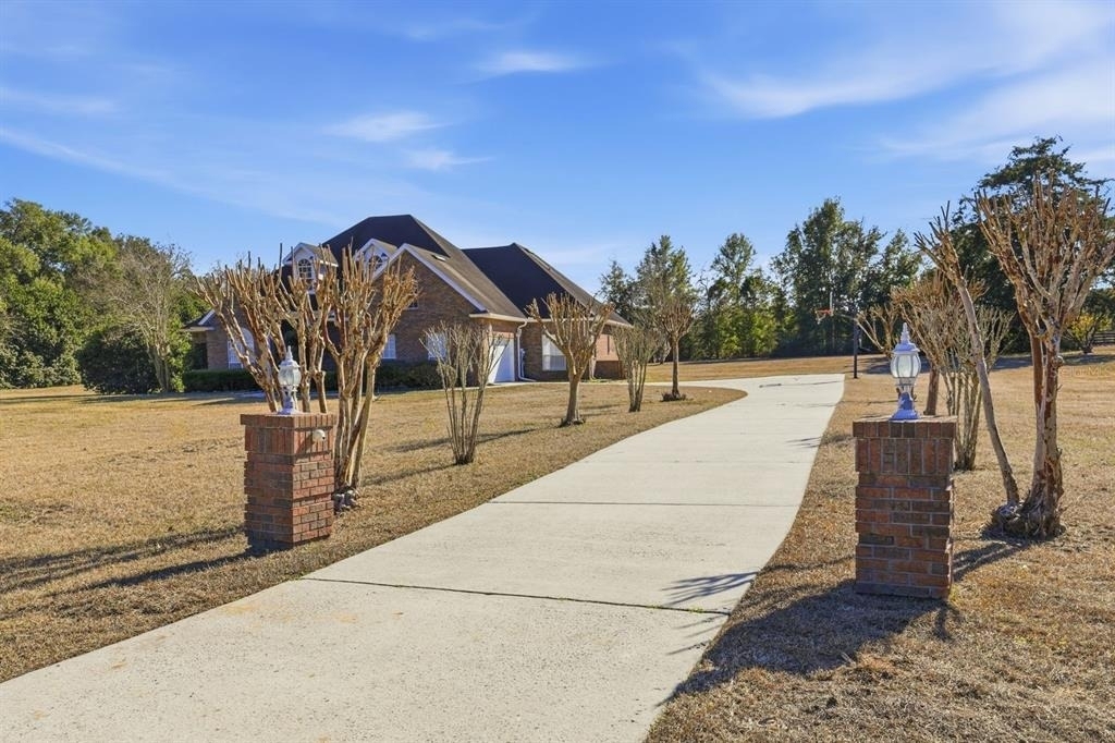 14313 Nw 60th Avenue - Photo 1