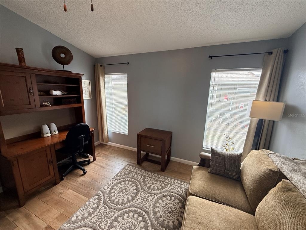 22497 Glen Avenue - Photo 38