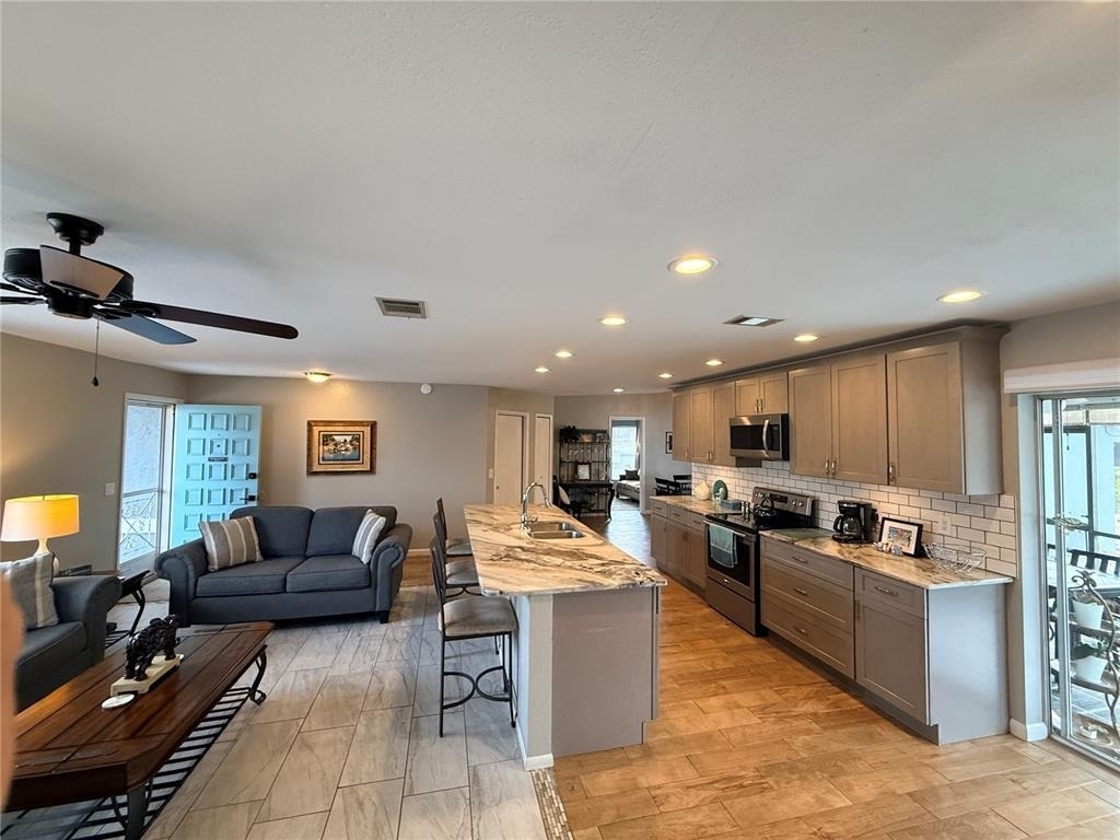 22497 Glen Avenue - Photo 10