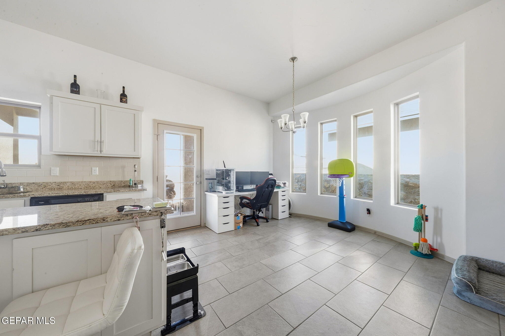 1181 Summer Rain Street - Photo 7