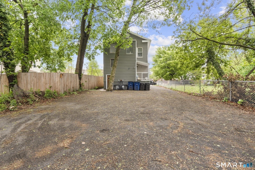 20 Waverly Street - Photo 15