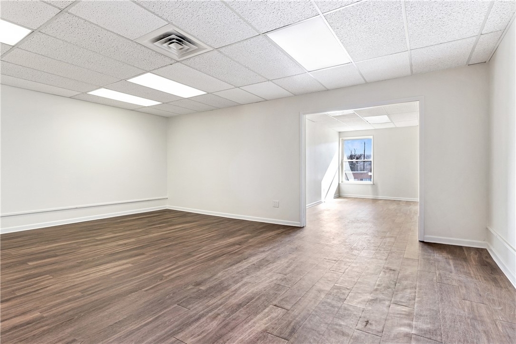 1045 N Canal St - Photo 10