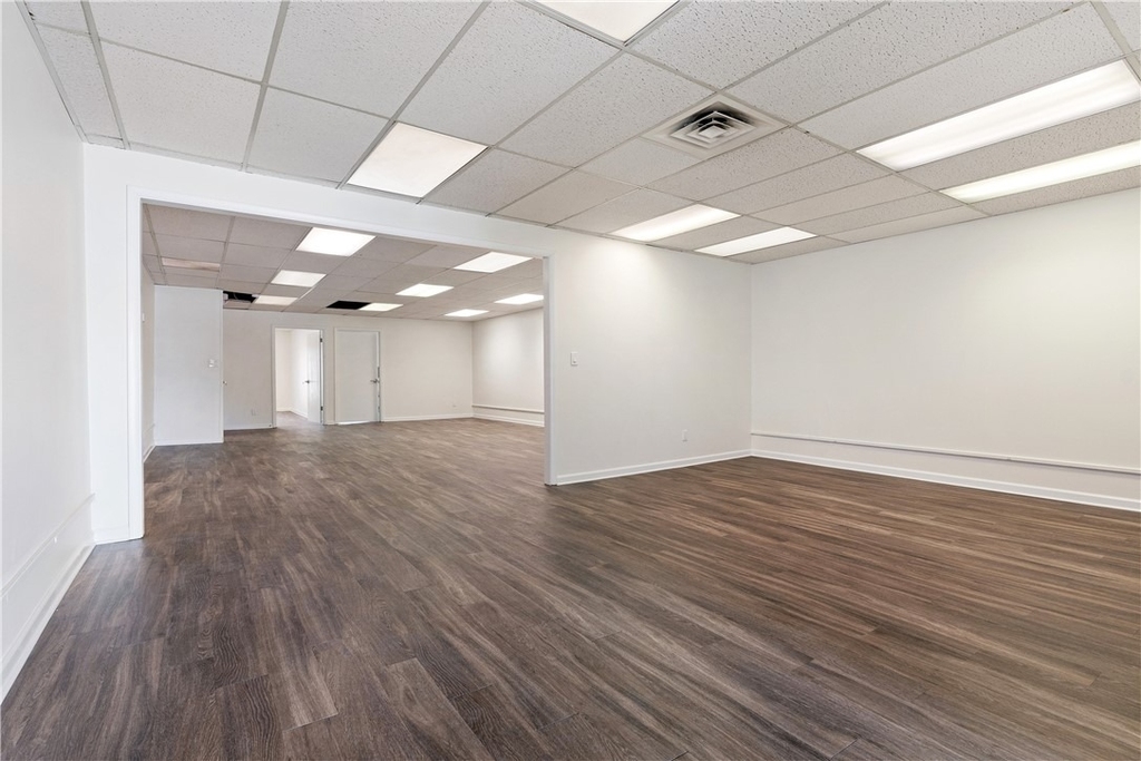 1045 N Canal St - Photo 9