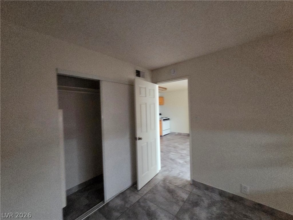3712 Royal Crest Street - Photo 10