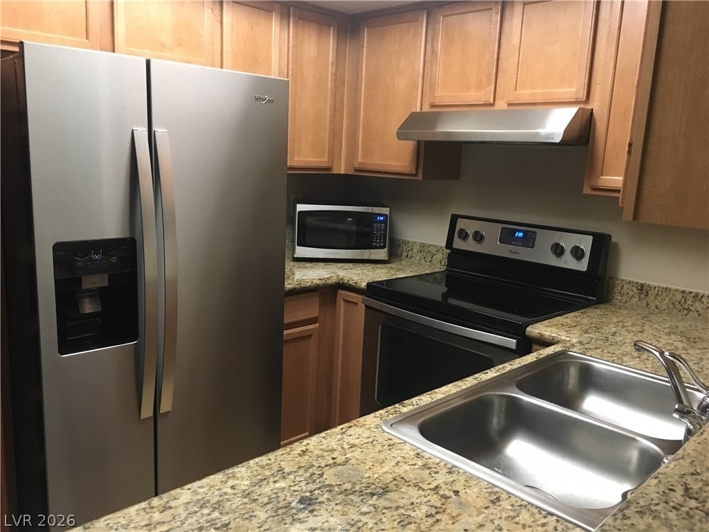 1455 E Katie Avenue - Photo 3