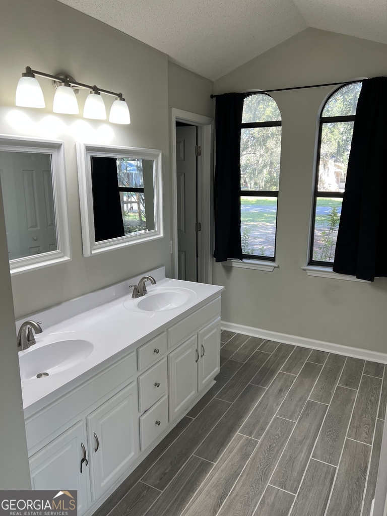 140 Quail Run - Photo 8