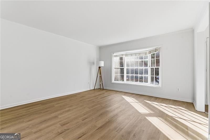 6520 Roswell Road - Photo 5