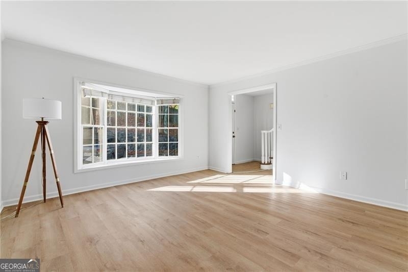 6520 Roswell Road - Photo 6