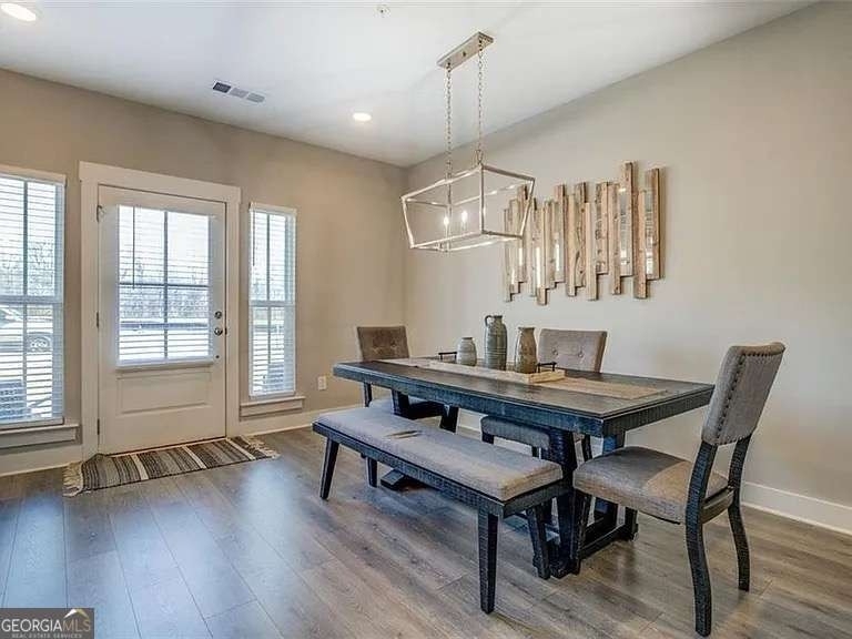 1840 Eastmore Avenue Sw - Photo 2