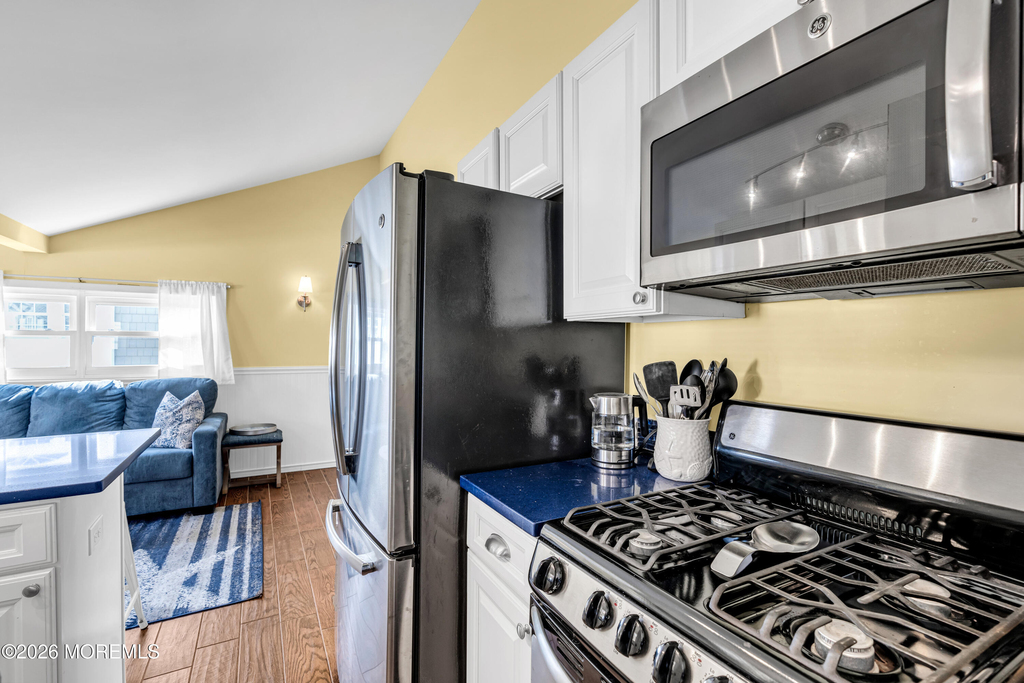112 W Tide Way - Photo 7