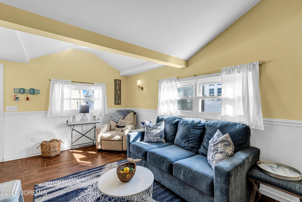 112 W Tide Way - Photo 4