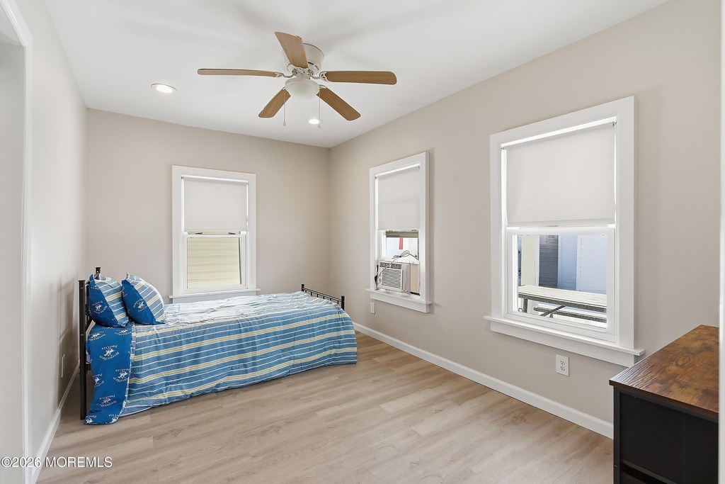 206 16th Avenue - Photo 3