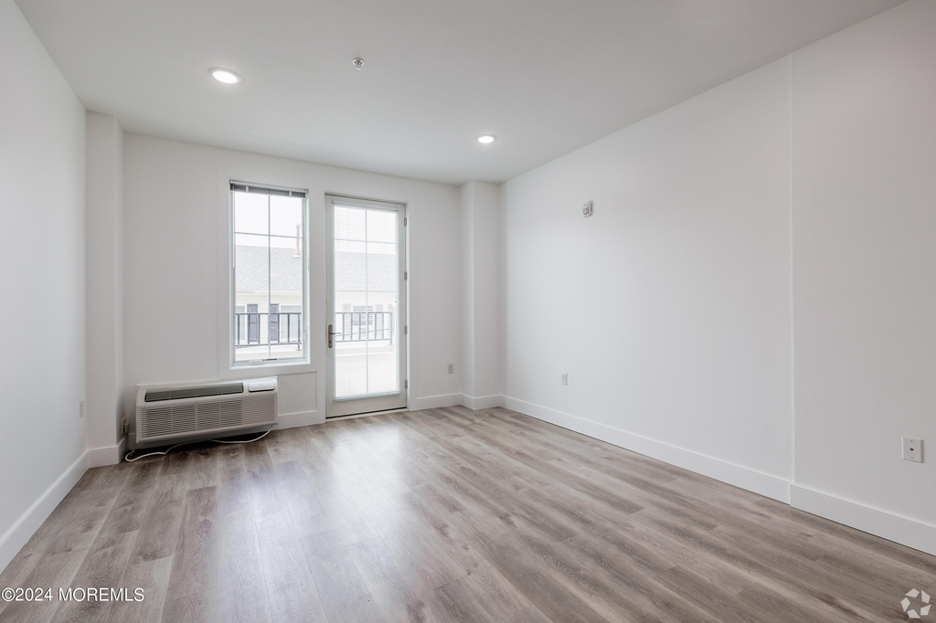 126 Main Street - Photo 6