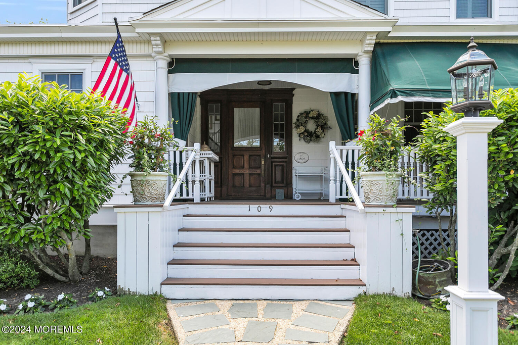 109 Washington Avenue - Photo 2
