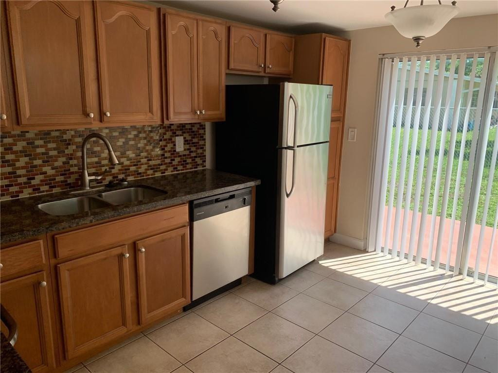 206 Sw 1st Street - Photo 3