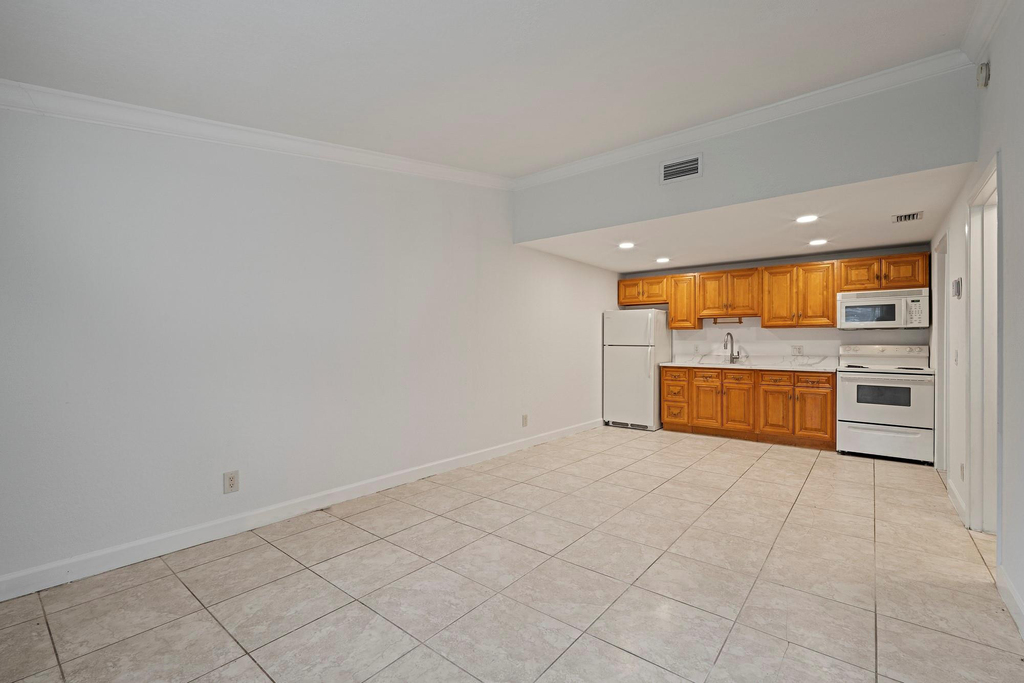 7110 Southgate Boulevard - Photo 7