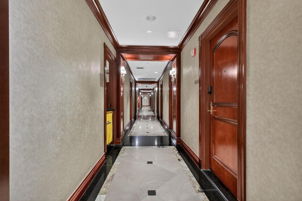 9595 Collins Avenue - Photo 44