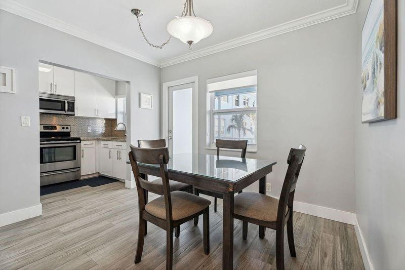 315 Van Buren Street - Photo 5