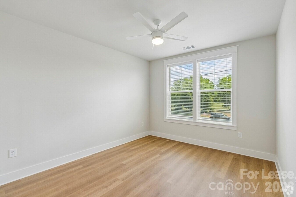 15400 Statesville Road - Photo 34