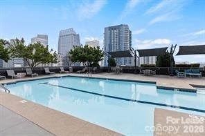 333 W Trade Street - Photo 24