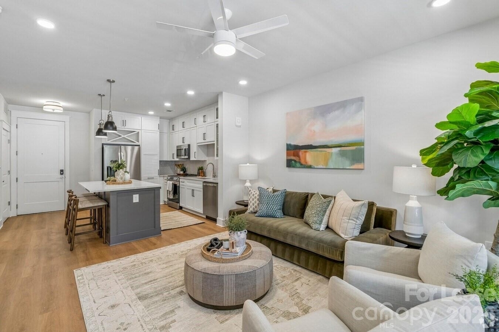15400 Statesville Road - Photo 21