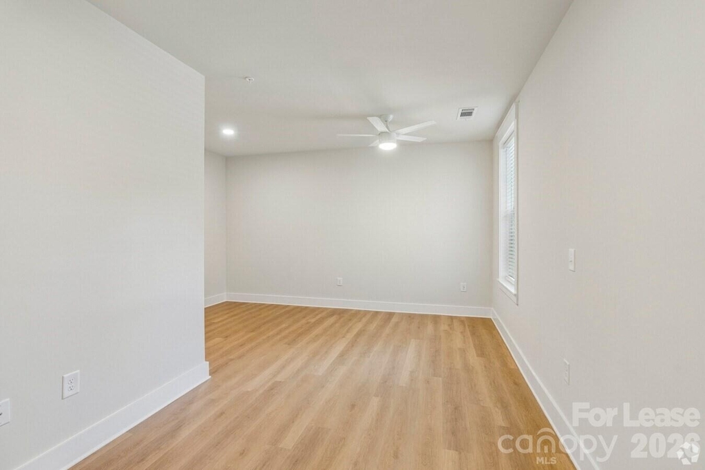 15400 Statesville Road - Photo 36