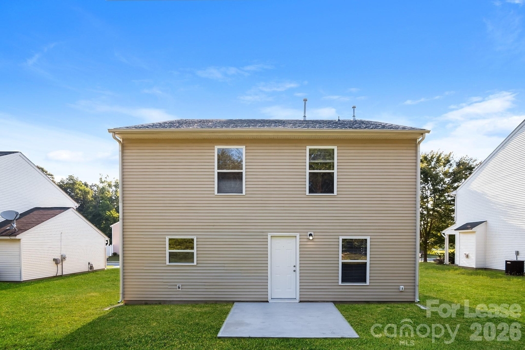 1630 Ledson Court - Photo 13