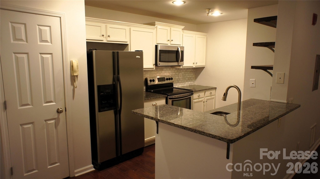3537 Warp Street - Photo 5