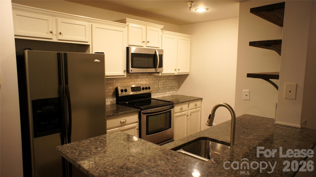3537 Warp Street - Photo 7