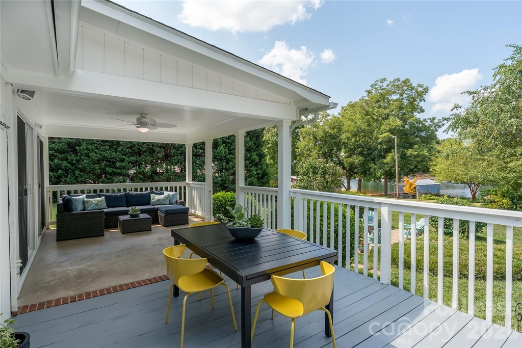 108 Surfside Lane - Photo 24