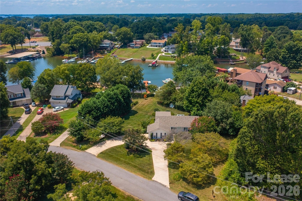 108 Surfside Lane - Photo 37