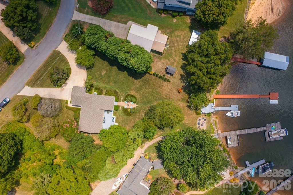 108 Surfside Lane - Photo 35