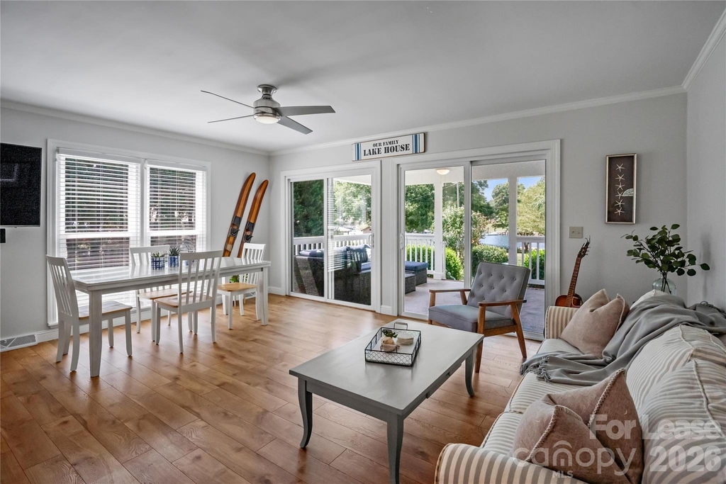 108 Surfside Lane - Photo 15