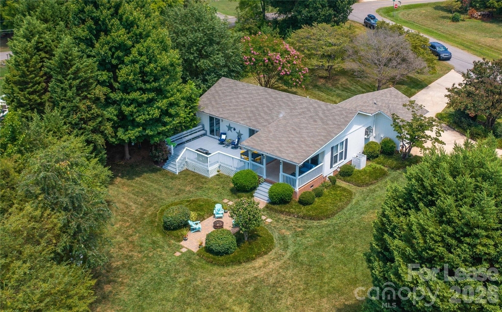 108 Surfside Lane - Photo 33