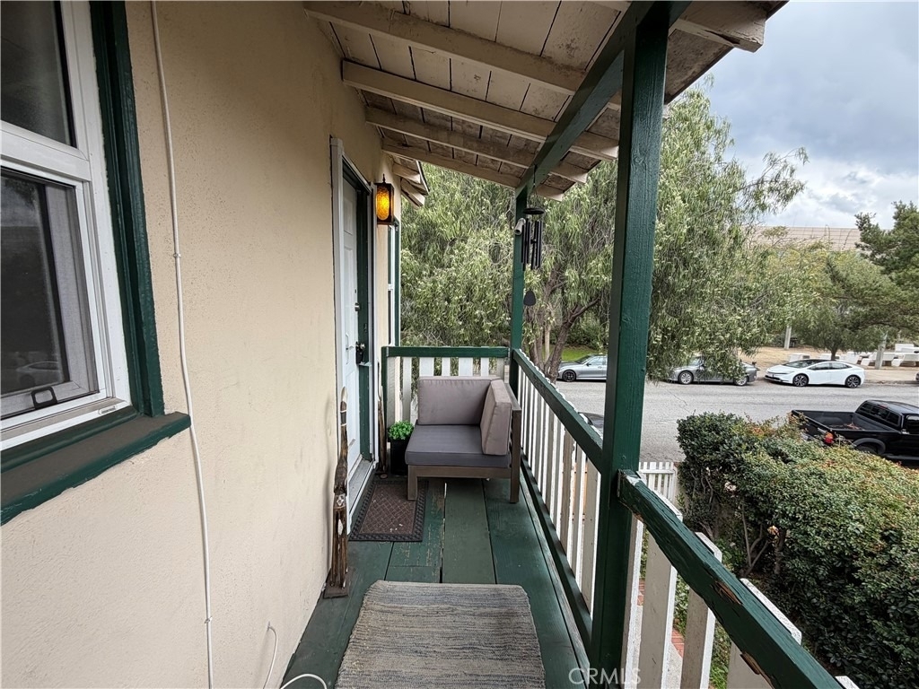 2852 Exposition Boulevard - Photo 13