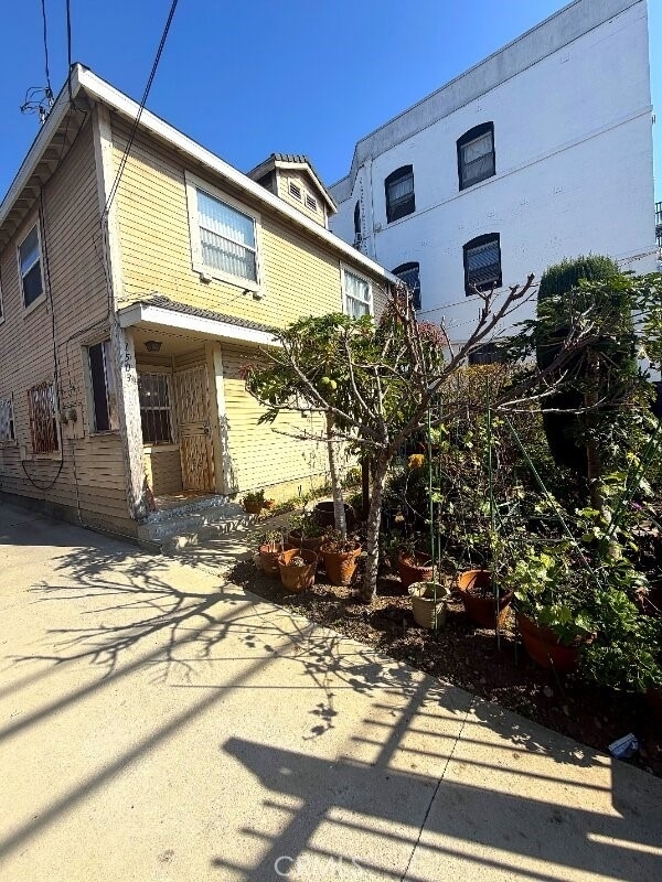 1503 W Adams Boulevard - Photo 23