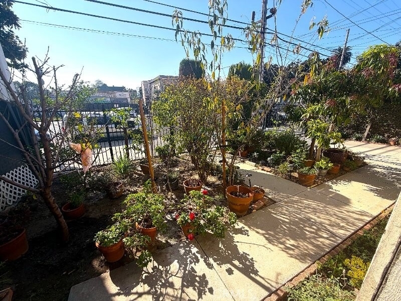 1503 W Adams Boulevard - Photo 27