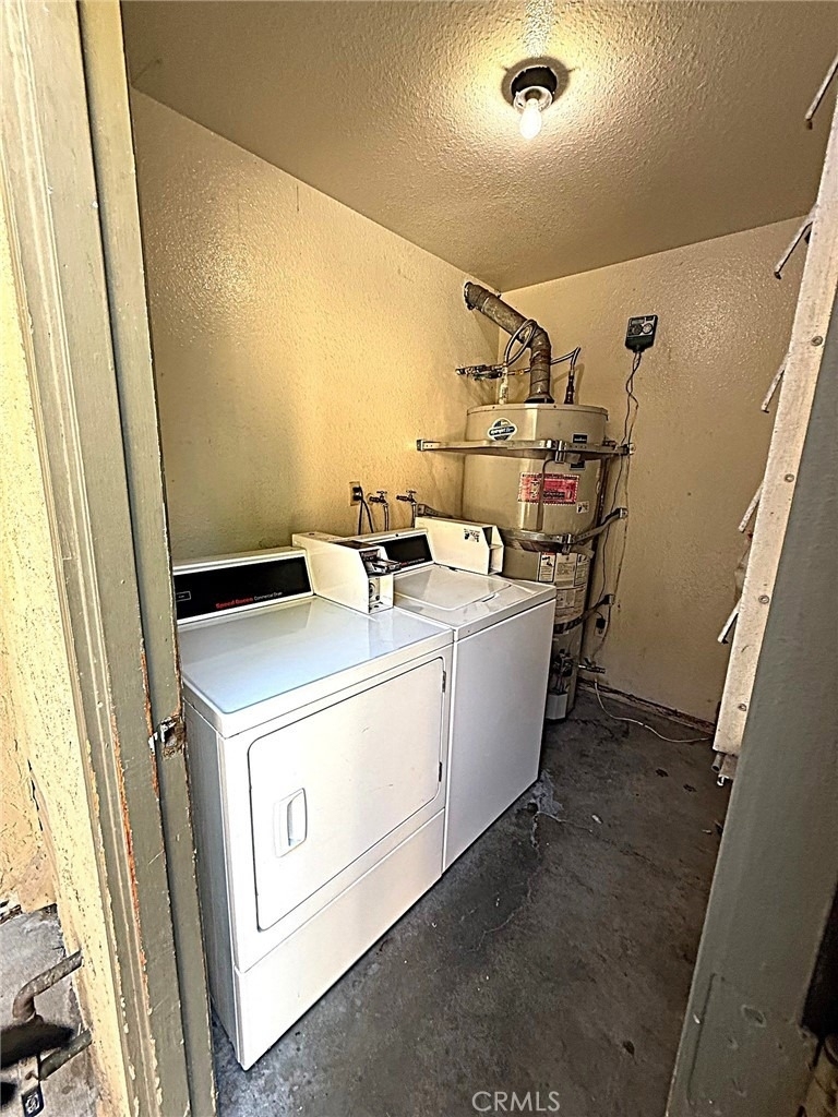 420 E Blueridge Avenue - Photo 20