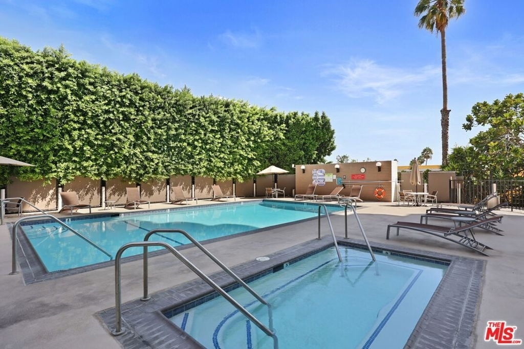 7250 Franklin Avenue - Photo 22
